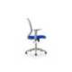 SILLA ROCADA DE OFICINA BRAZOS REGULABLES ESTRUCTURA GRIS RESPALDO MALLA Y ASIENTO TELA IGNIFUGA AZUL
